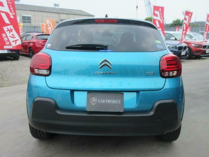 C3