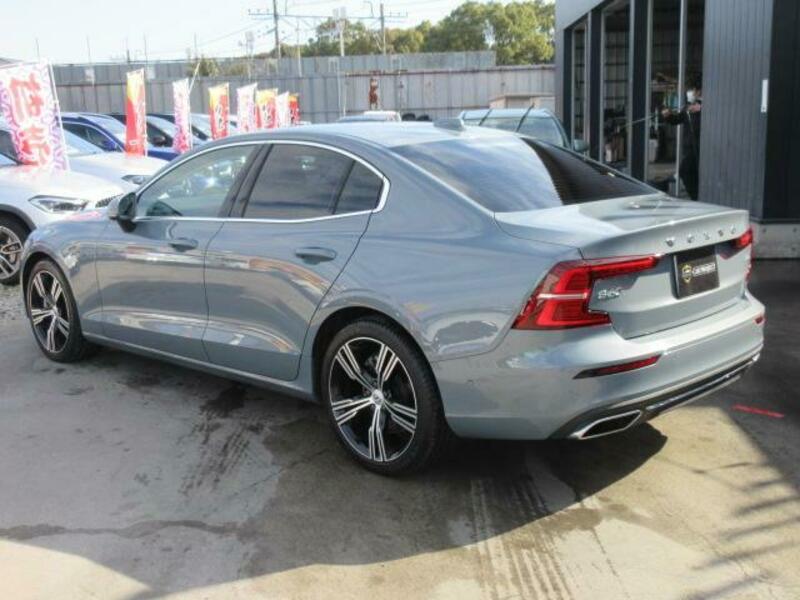 S60
