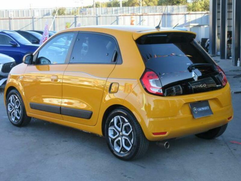 TWINGO