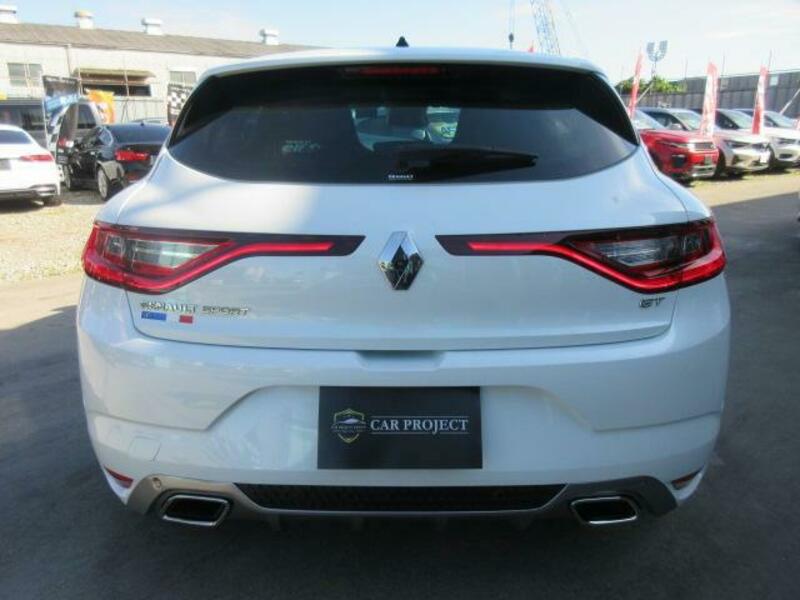 MEGANE