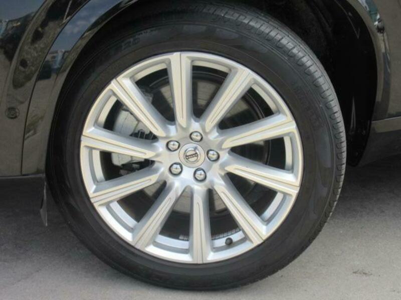 XC90