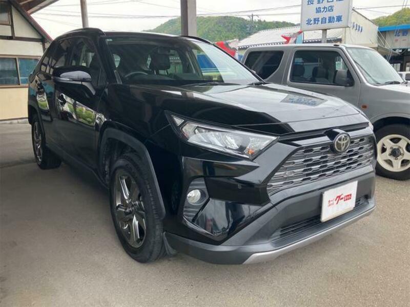 RAV4