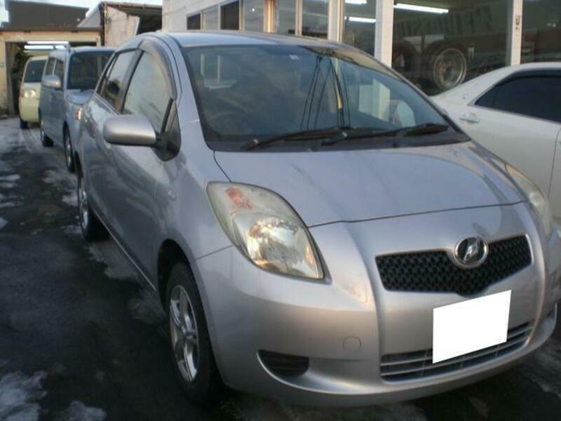 TOYOTA VITZ