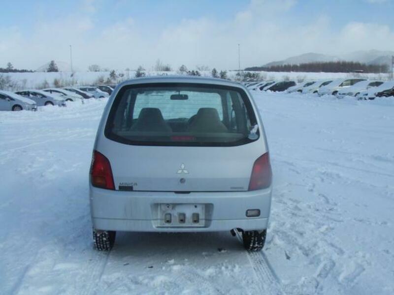 MINICA