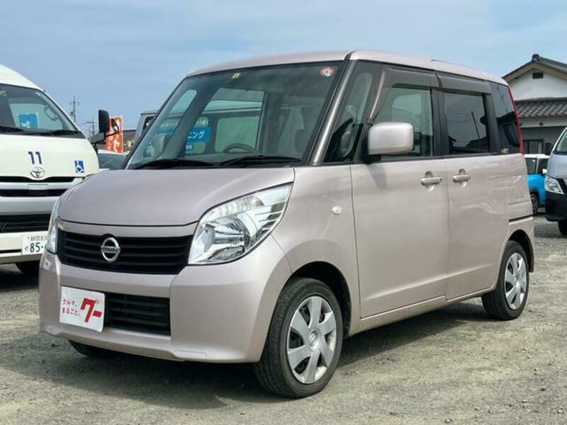 NISSAN ROOX