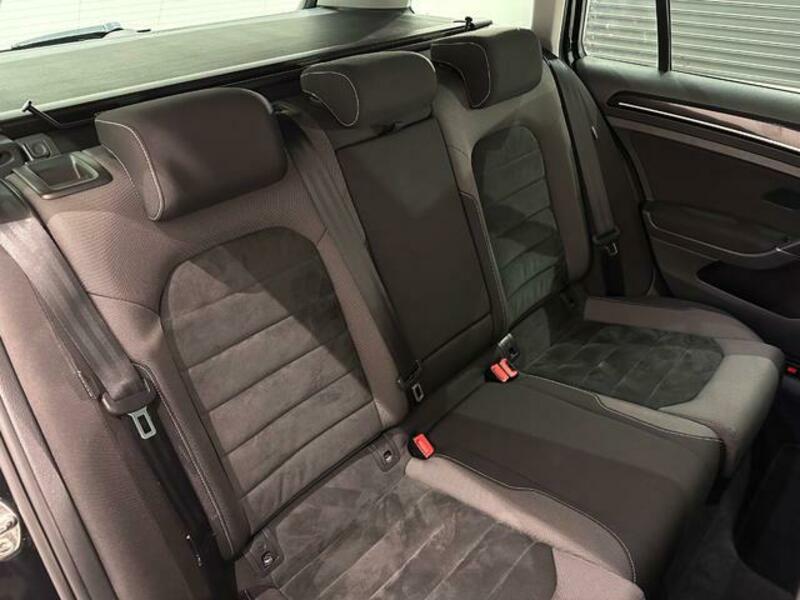 GOLF VARIANT