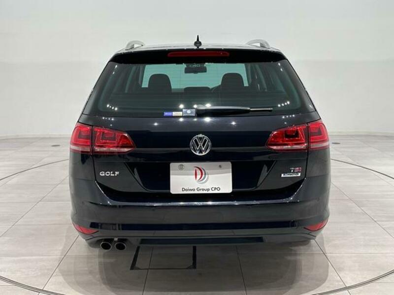 GOLF VARIANT