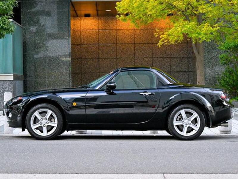 ROADSTER