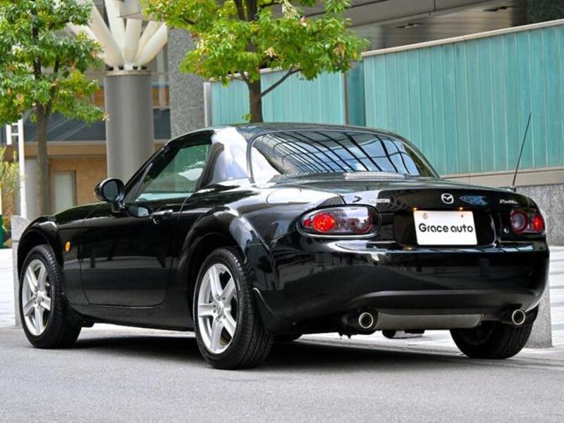 ROADSTER