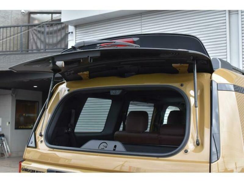 LAND CRUISER 250