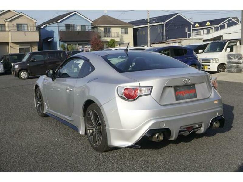 86