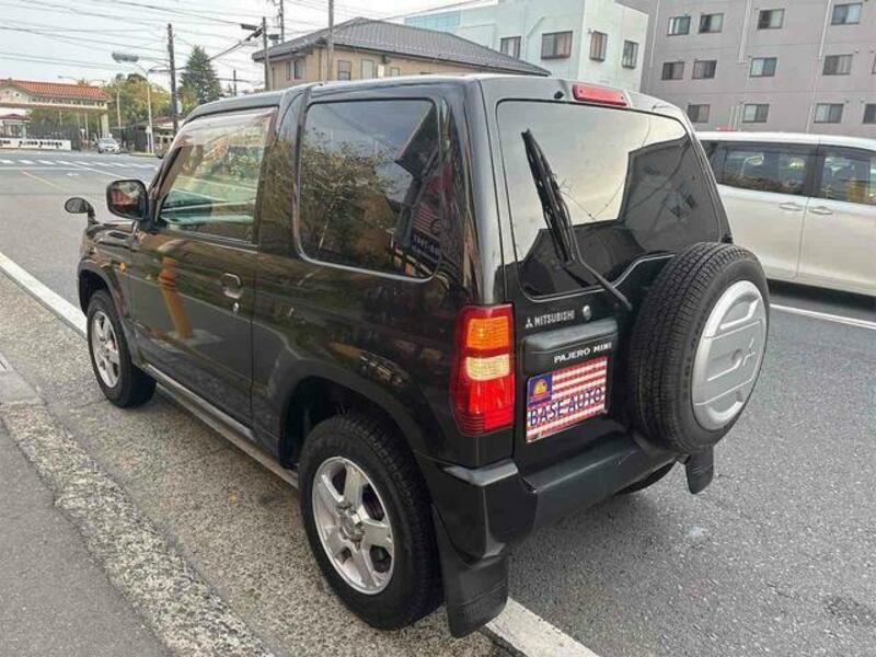 PAJERO MINI