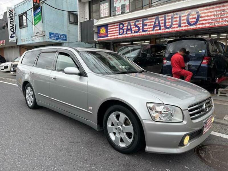 NISSAN STAGEA