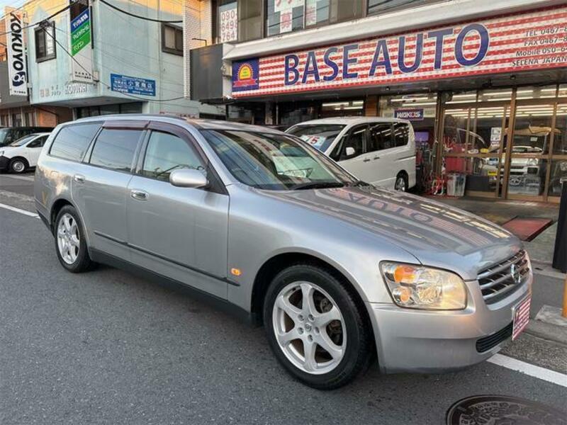 NISSAN STAGEA