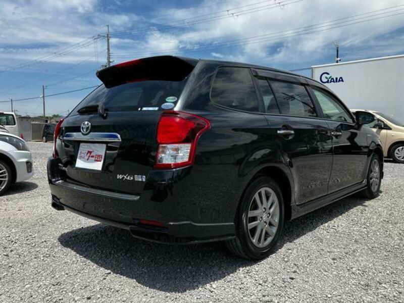 COROLLA FIELDER
