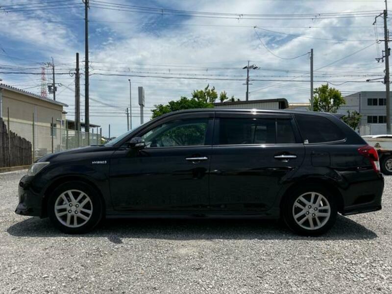 COROLLA FIELDER