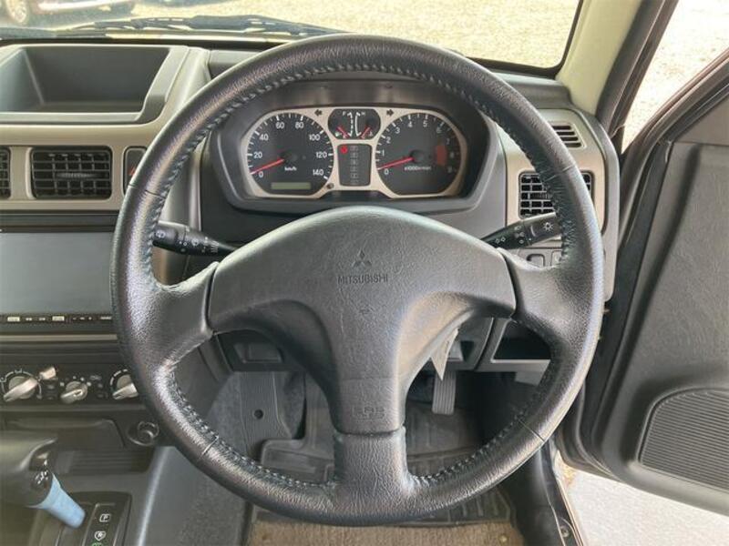PAJERO MINI
