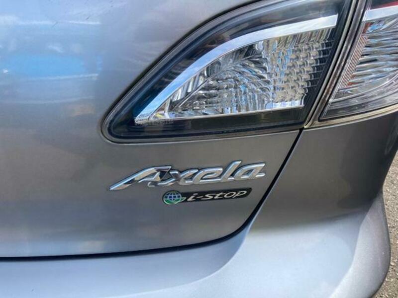 AXELA