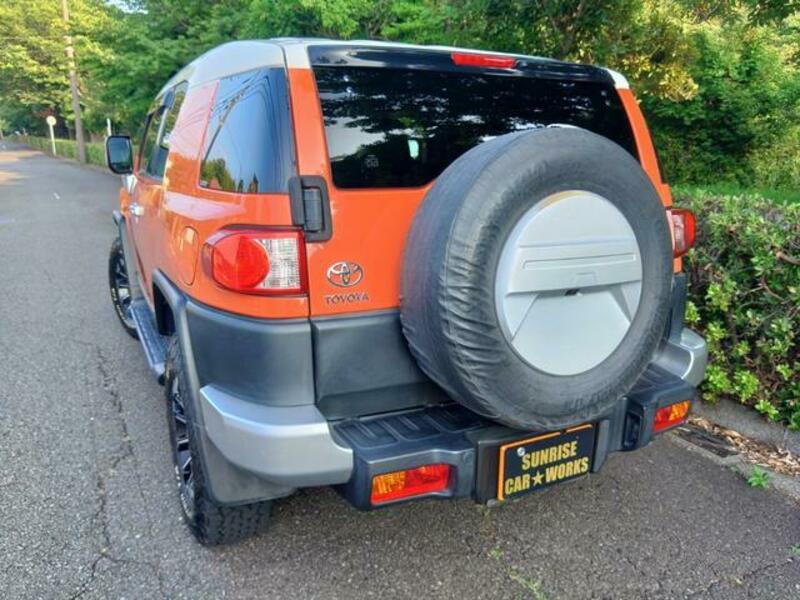 FJ CRUISER