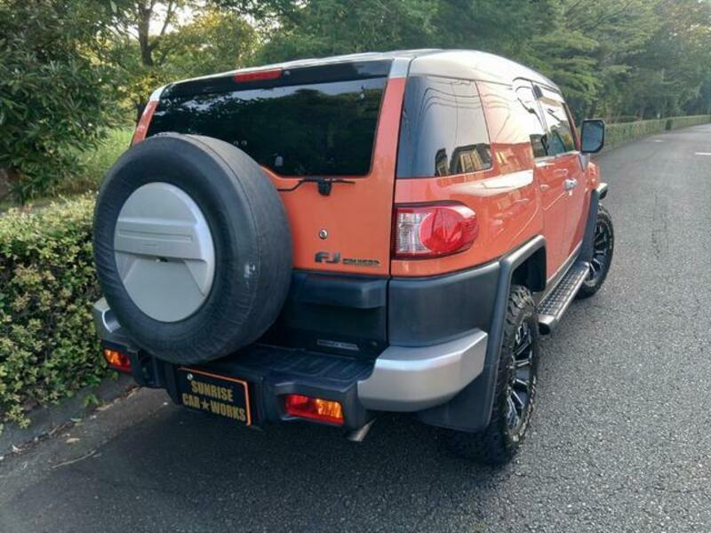 FJ CRUISER