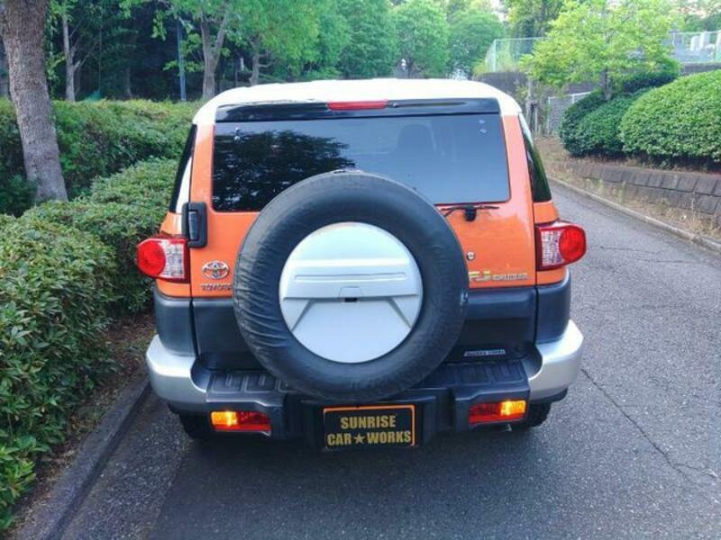 FJ CRUISER