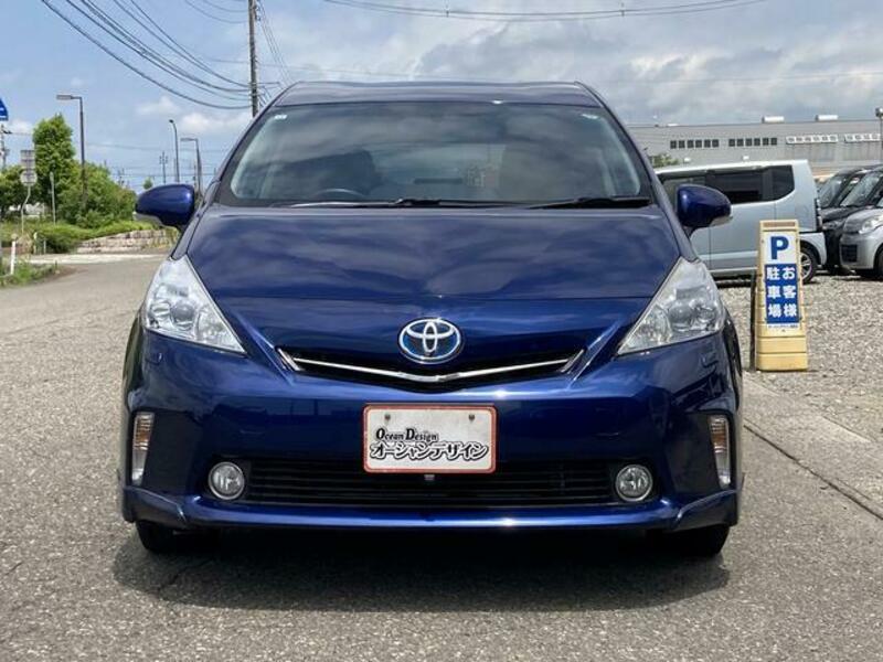PRIUS ALPHA