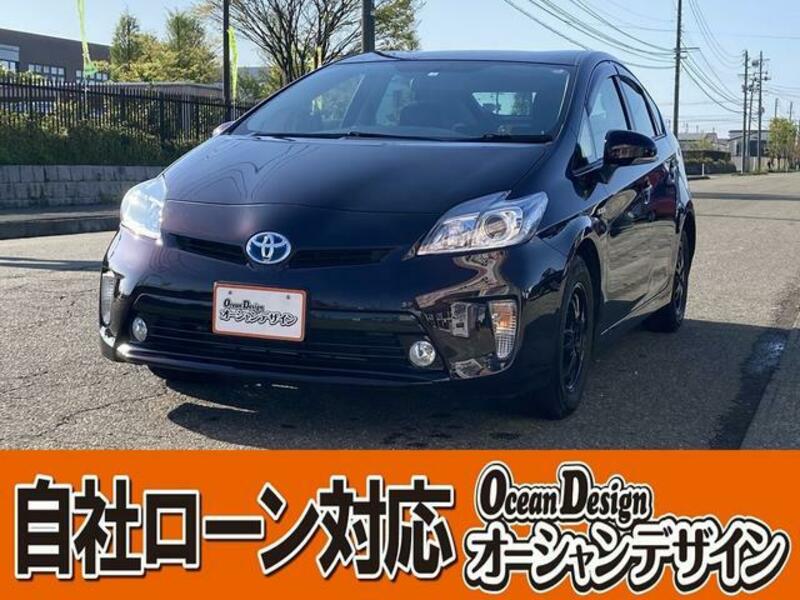 TOYOTA PRIUS
