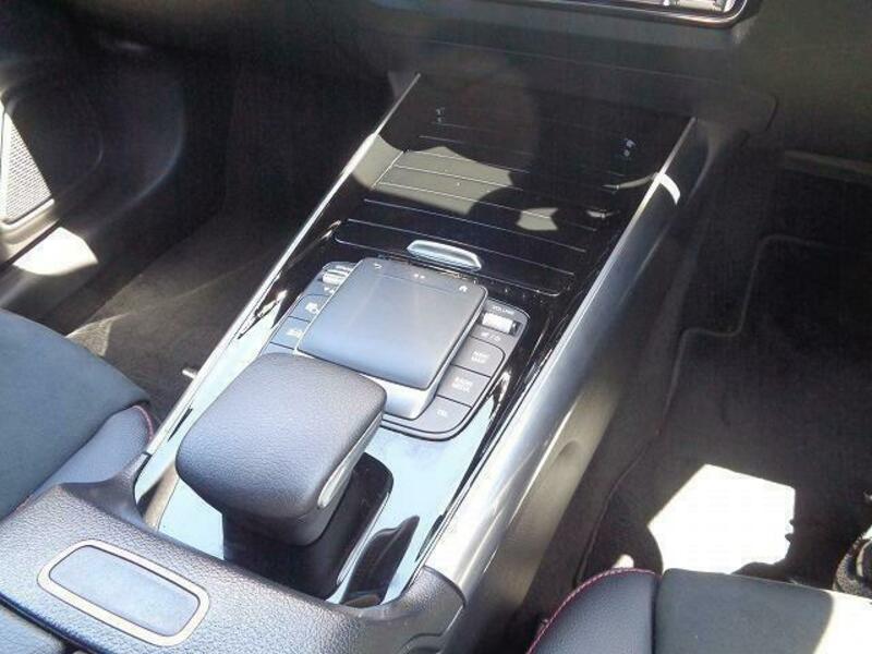 GLA CLASS