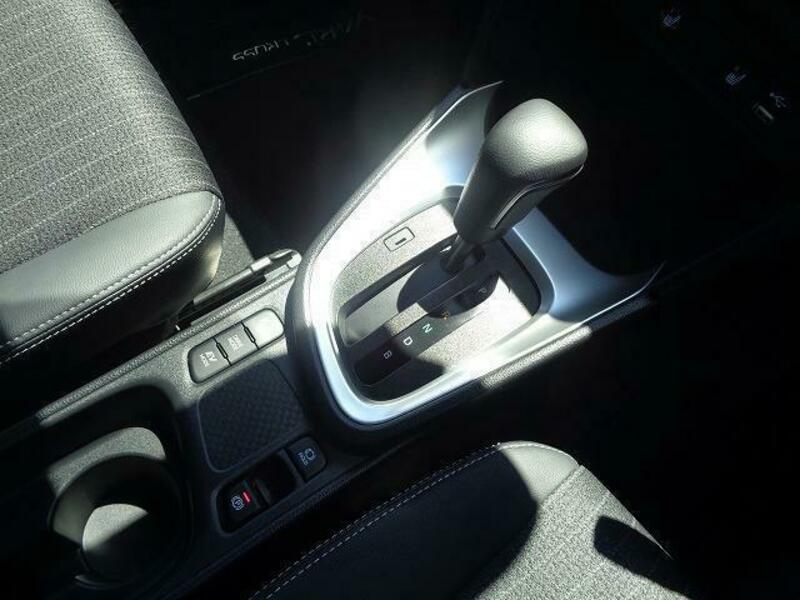 YARIS CROSS