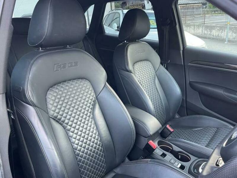 RS Q3
