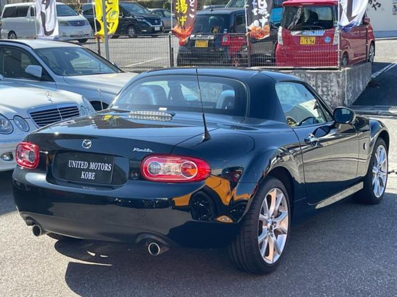 ROADSTER