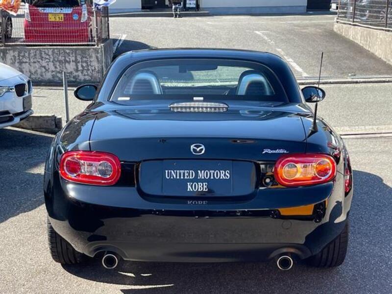 ROADSTER