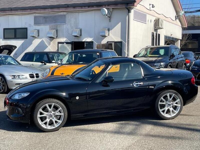 ROADSTER