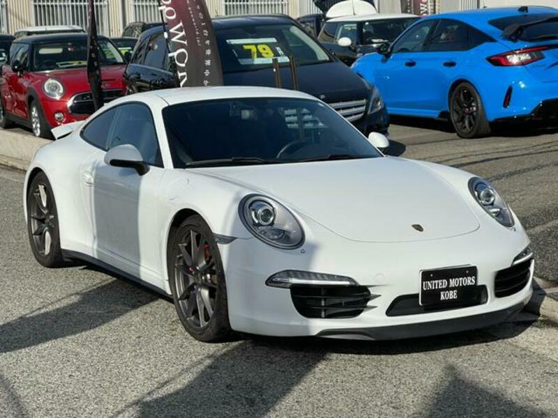 911