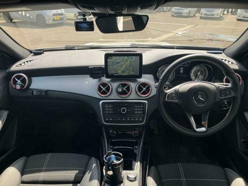 GLA CLASS