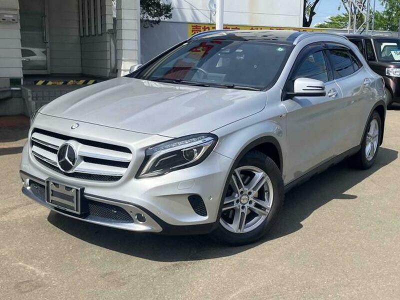 MERCEDES-BENZ GLA CLASS