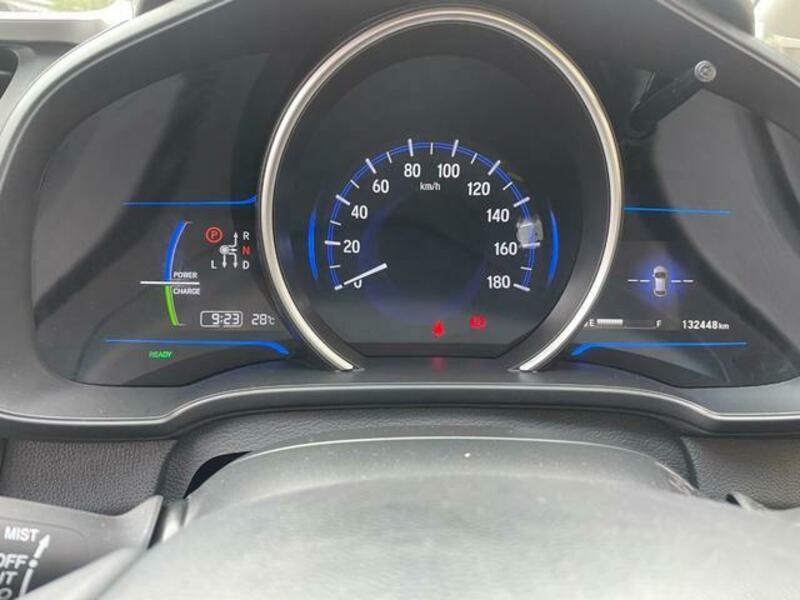 FIT HYBRID