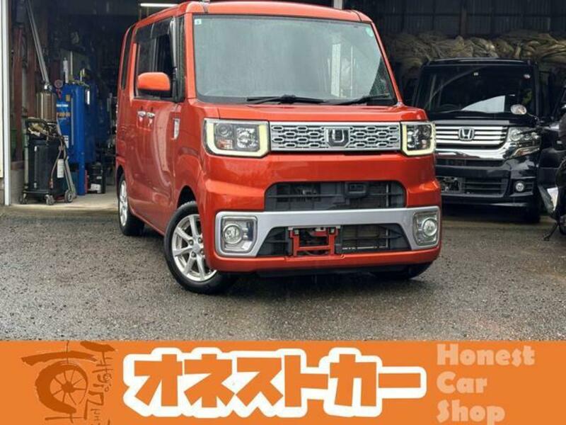 DAIHATSU WAKE