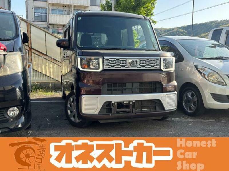 DAIHATSU WAKE