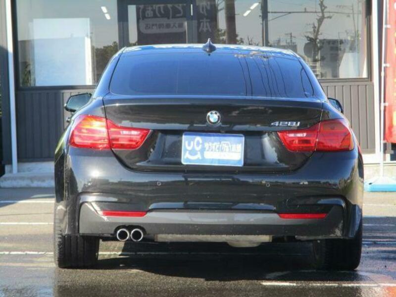 4 SERIES
