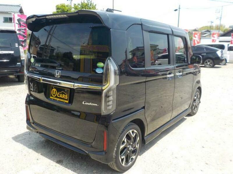 N BOX CUSTOM