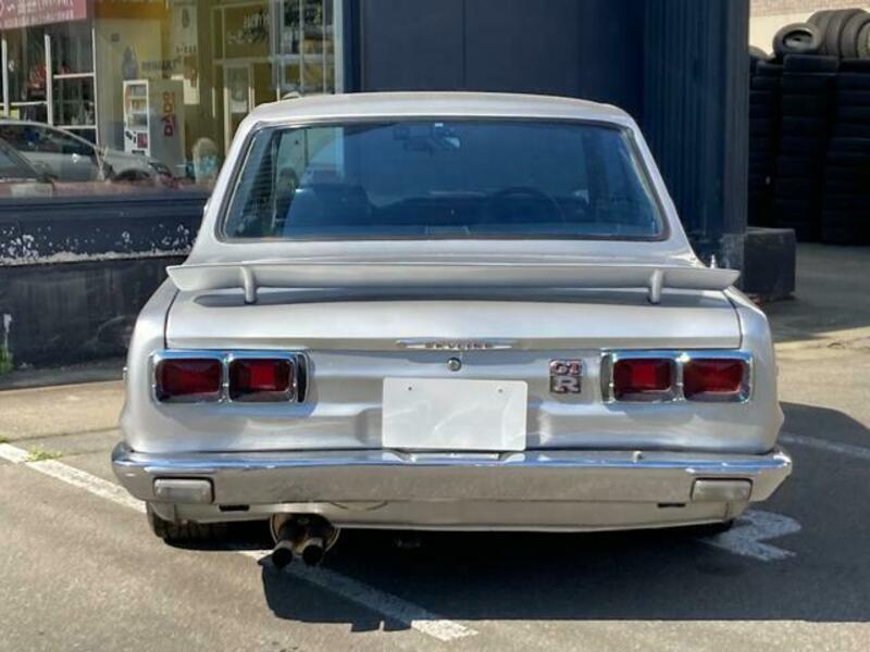 SKYLINE