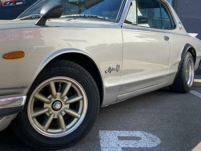 SKYLINE