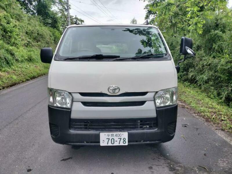 HIACE VAN