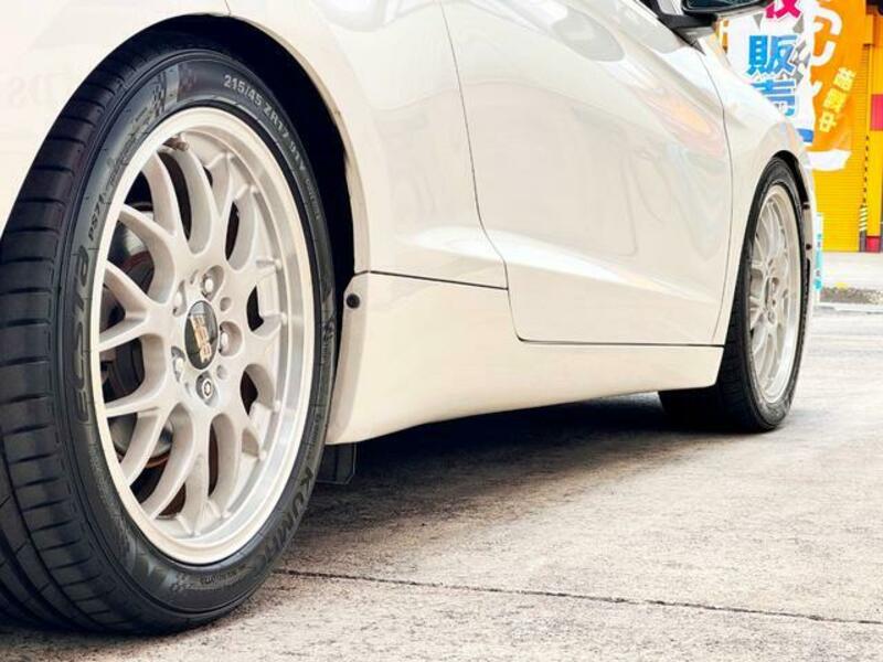 CR-Z
