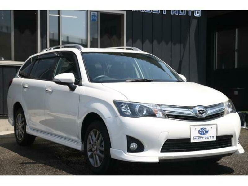 COROLLA FIELDER