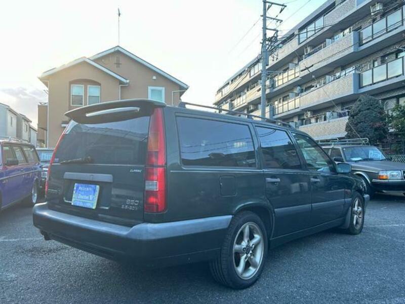 850 ESTATE