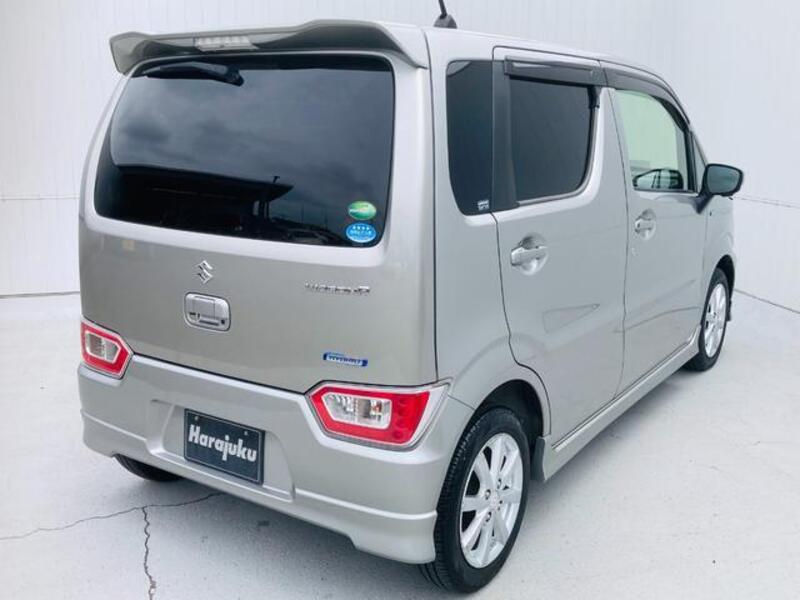 WAGON R
