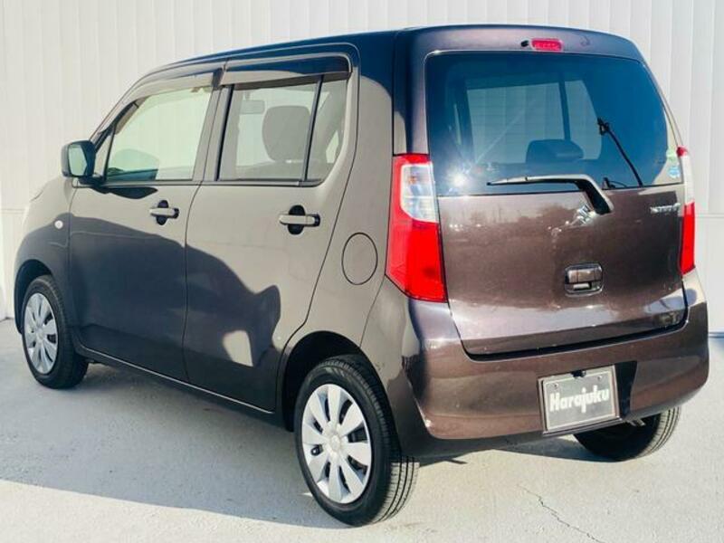 WAGON R