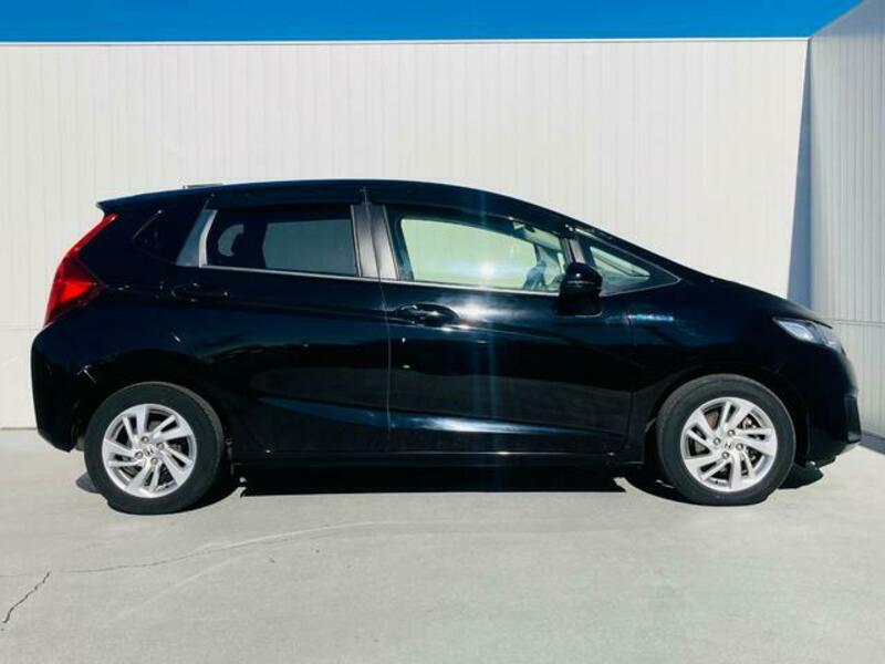 FIT HYBRID